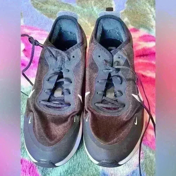 Nike Air Max Dia Women's Black/White Shoes Sneakers sz 8 - Picture 9 of 9